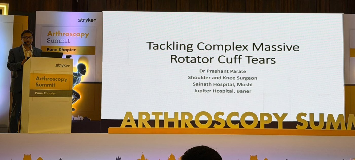Dr. Prashant Parate presenting on tackling complex massive rotator cuff tears at the Stryker Arthroscopy Summit, Pune Chapter, July 2026